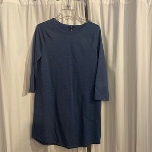GAP Navy Medium Sweatshirt Dress with Pockets.